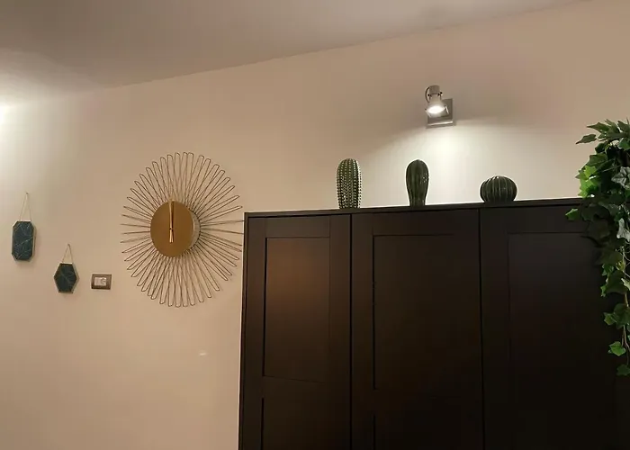 Arco Di Levante Alle Colonne Konukevi Bari